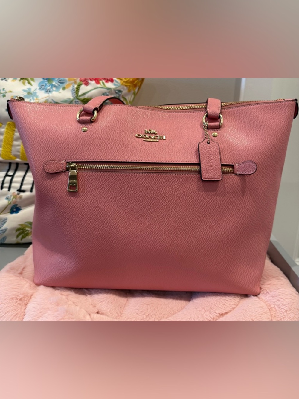 Coach Gallery Leather Tote in Taffy